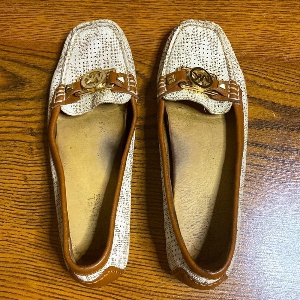 🌷 Michael Kors🌷 Flats 7M - Picture 2 of 10
